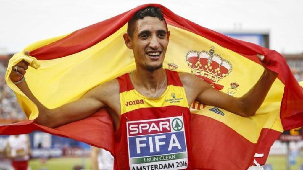 Ilias Fifa celebra el oro en el campeonato de Europa de Ámsterdam.