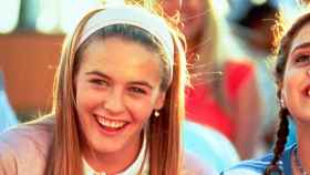 Una joven Alicia Silvestones en la película Fuera de Onda (1996). | Foto: GTRES.