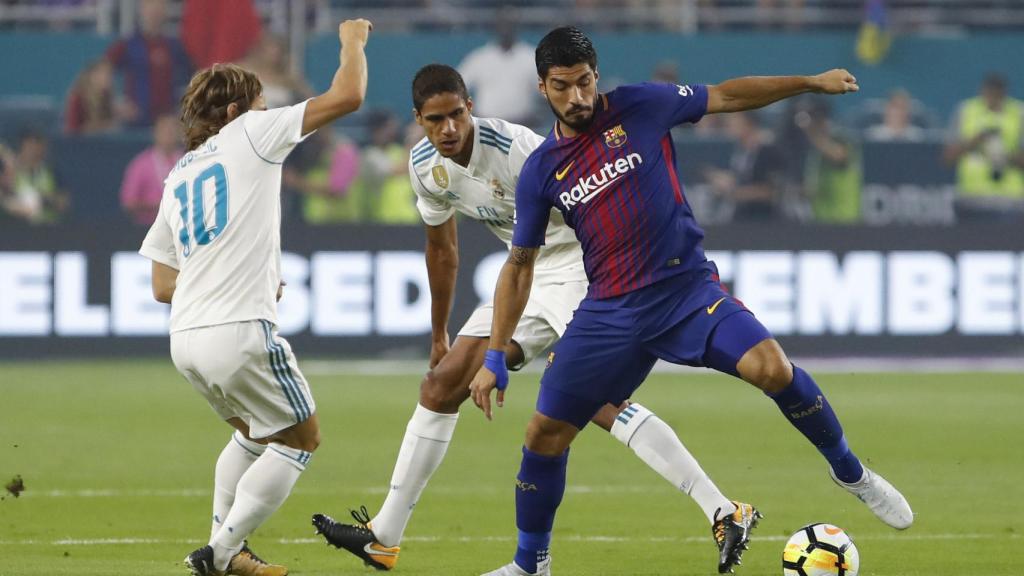 Luis Suárez, en el Clásico de pretemporada. EFE