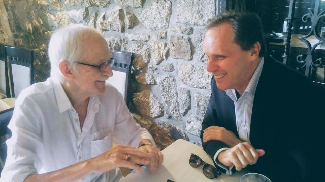 Antonio Escohotado y Daniel Lacalle, durante las conversaciones que sostuvieron hace unas semanas.