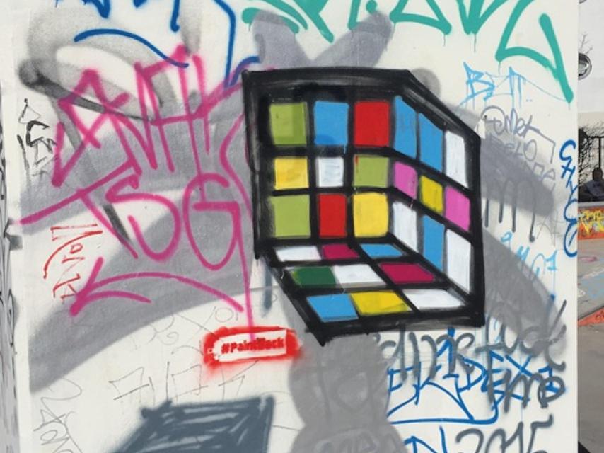 Una esvástica convertida en un cubo de rubik.