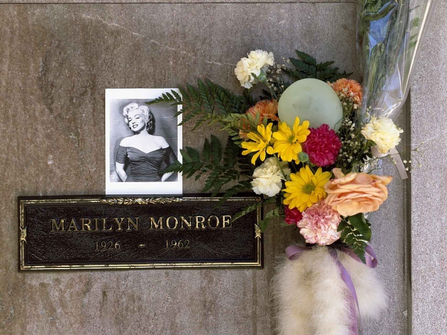 La tumba de Marilyn Monroe en el Westwood Village Memorial Park, en Los Ángeles
