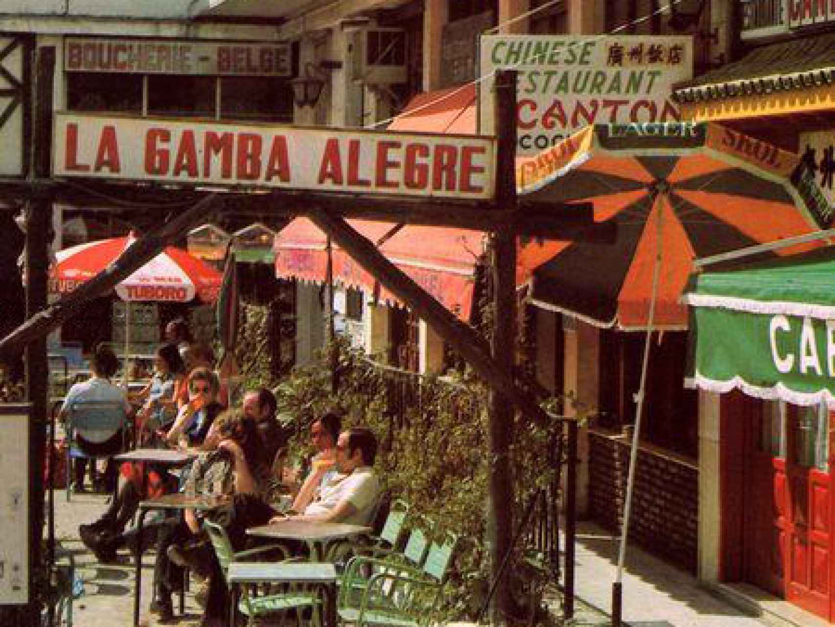 Aunque existe controversia al respecto, se dice que el primer restaurante chino de España se abrió en Torremolinos