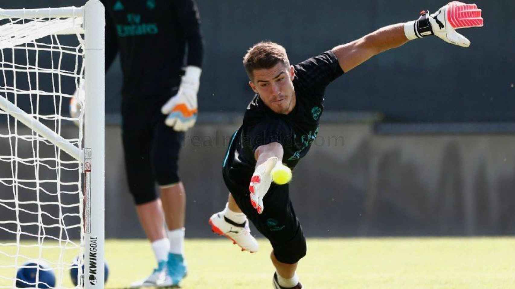 Rubén Yáñez, preparándose con el Real Madrid para la pretemporada