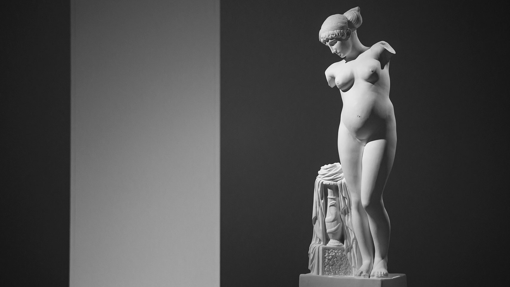 Venus de Esquilino (embarazada). Sala Alcalá 31, exposición de Mateo Maté. Cedida.