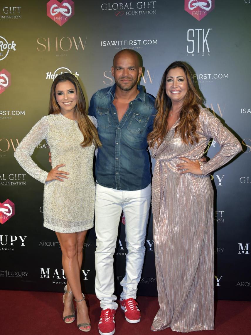 Eva Longoria, Amaury Nolasco y María Bravo.