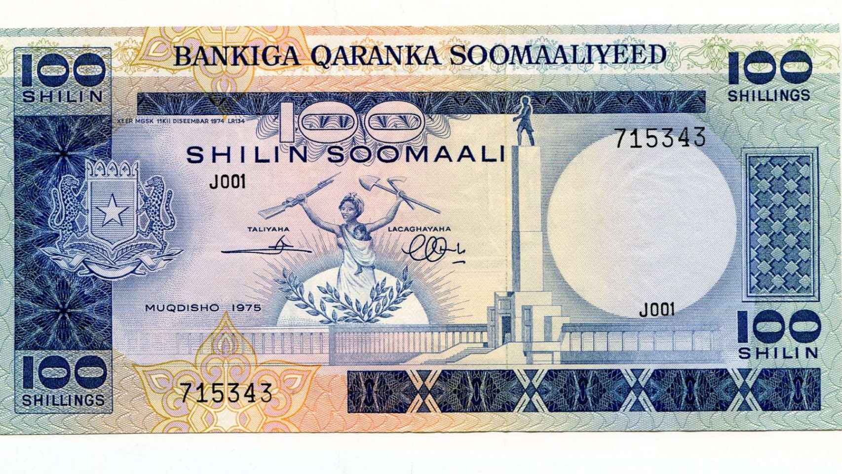 100 chelines somalíes.