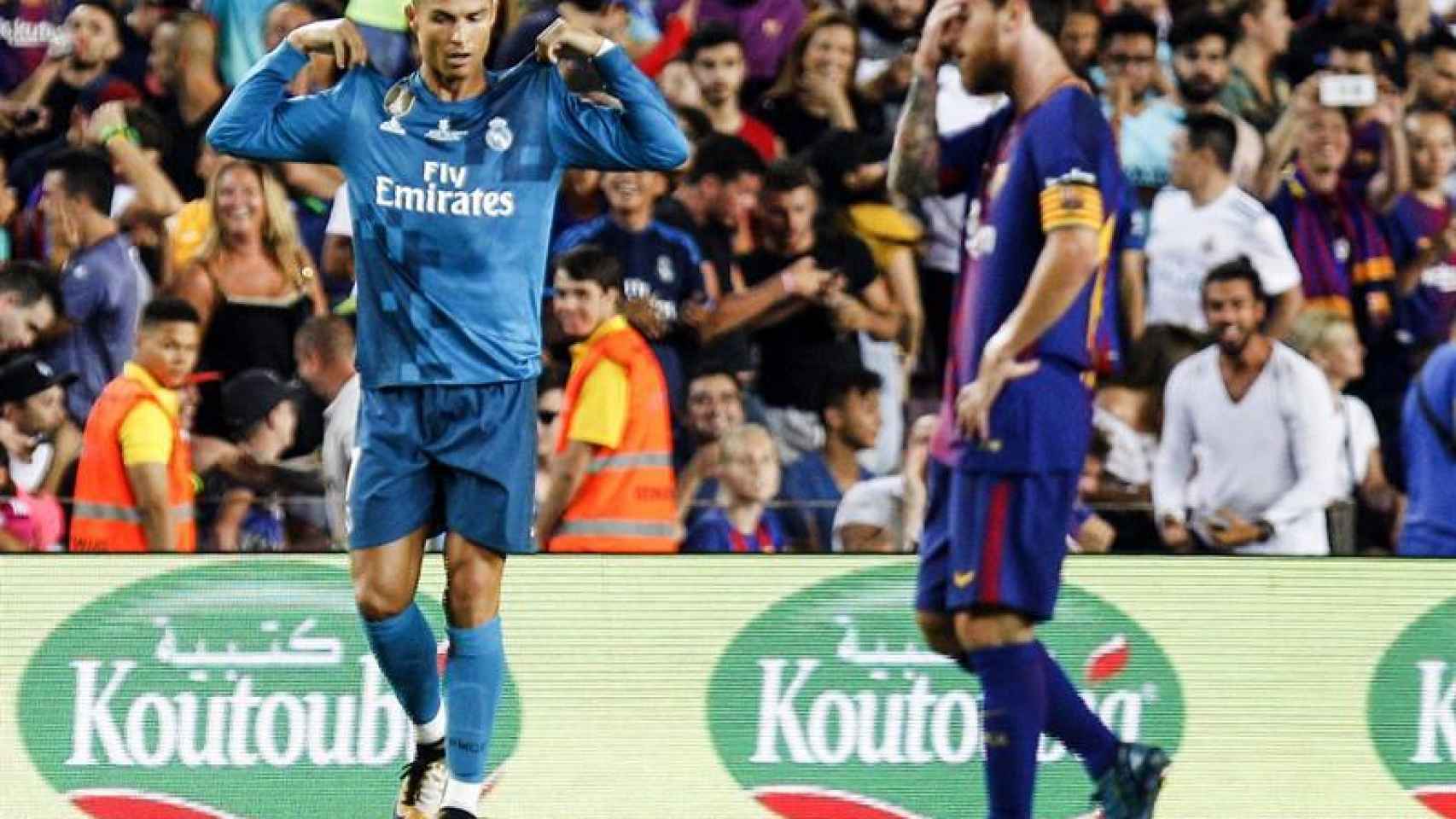 Cristiano Ronaldo y Messi, durante la Supercopa de España.