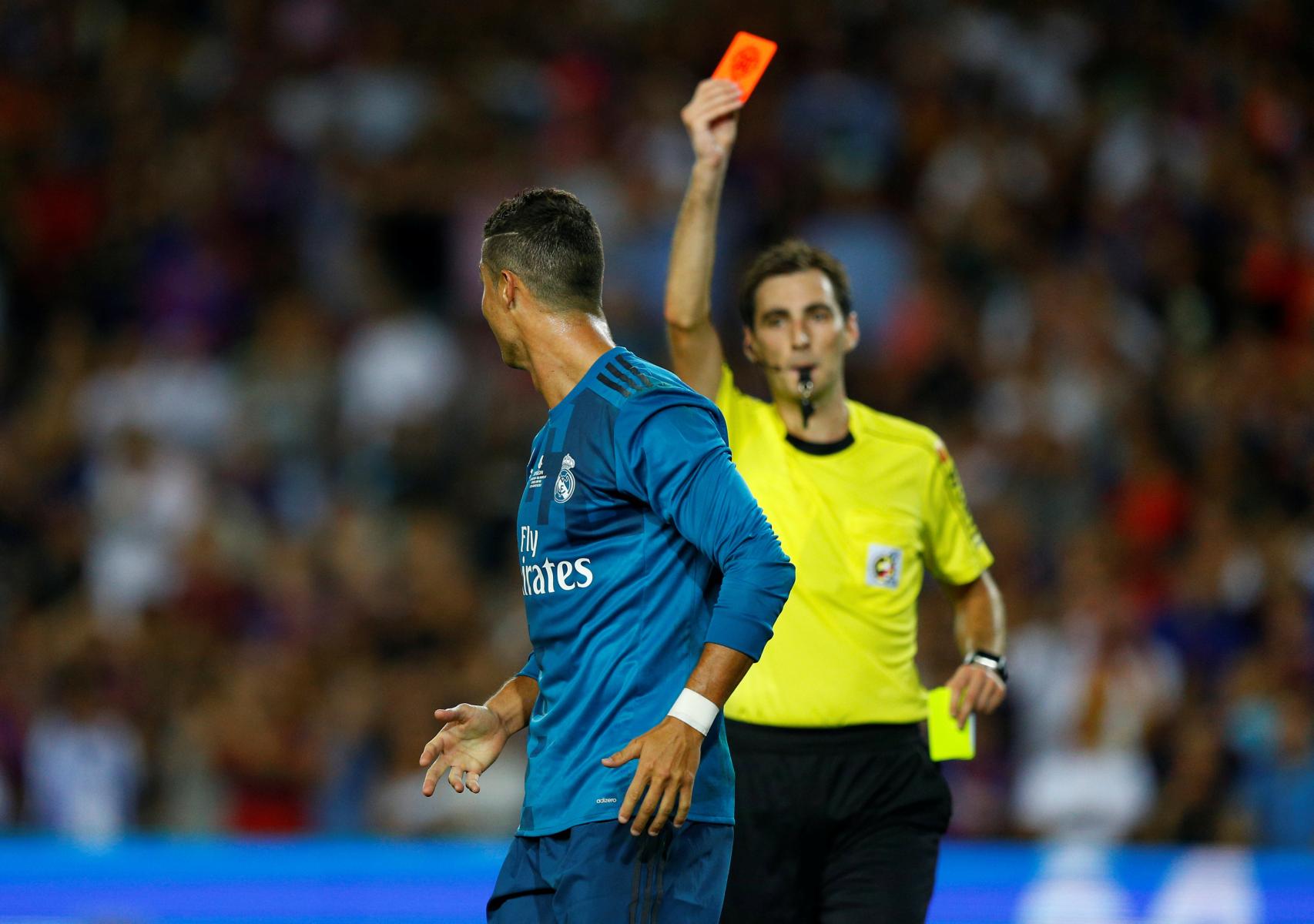 Cristiano Ronaldo en el momento de la expulsión de De Burgos Bengoetxea.