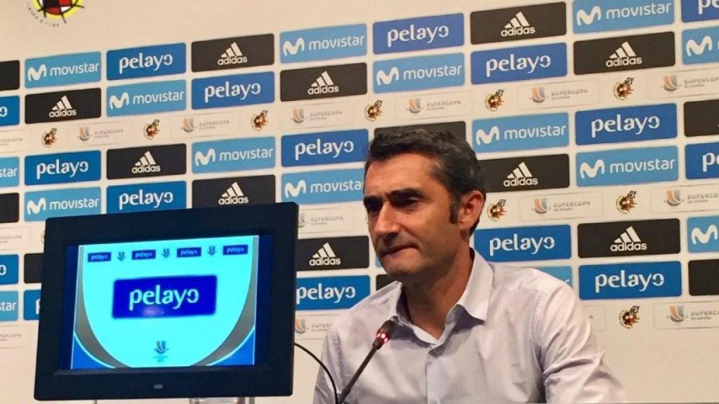 Ernesto Valverde durante la rueda de prensa posterior a la ida de Supercopa. Foto: Twitter (@rfef).