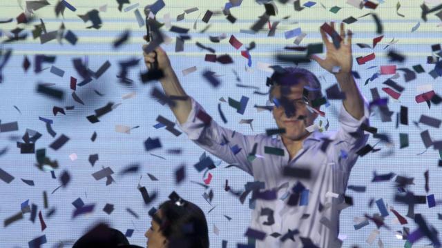 Mauricio Macri, celebrando la victoria electoral.