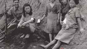 Un grupo de las llamadas 'mujeres de consuelo' en una imagen tomada en 1945