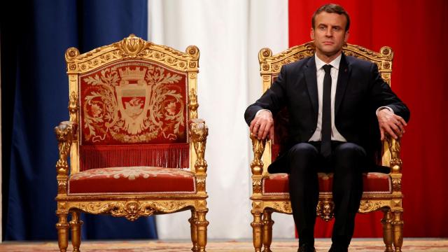 Macron durante un acto en el Ayuntamiento de París