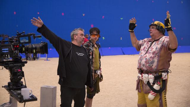 Luc Besson durante el rodaje de Valerian.