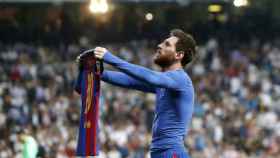 Messi provoca al Santiago Bernabéu. Foto: Twitter (@3gerardpique)