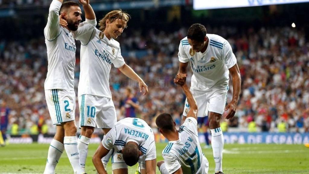 Los jugadores celebrando el segundo gol