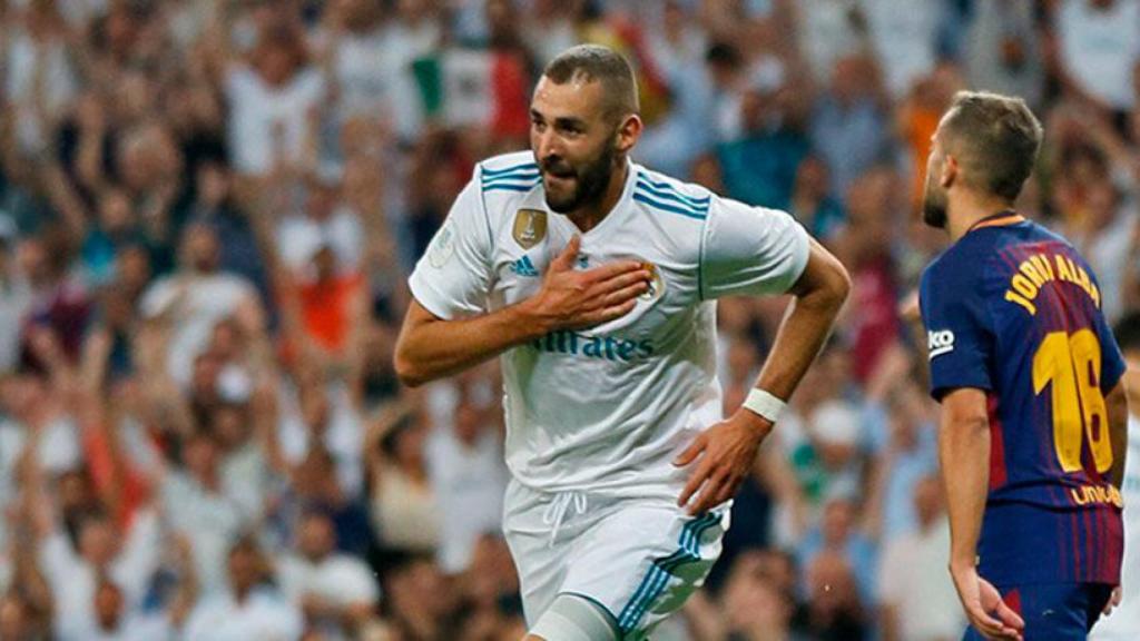 Karim Benzema, celebra un gol ante el FC Barcelona