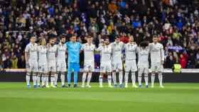 El Real Madrid guardó un minuto de silencio en el Real Madrid-Betis. Foto: Lucía Contreras/El Bernabéu