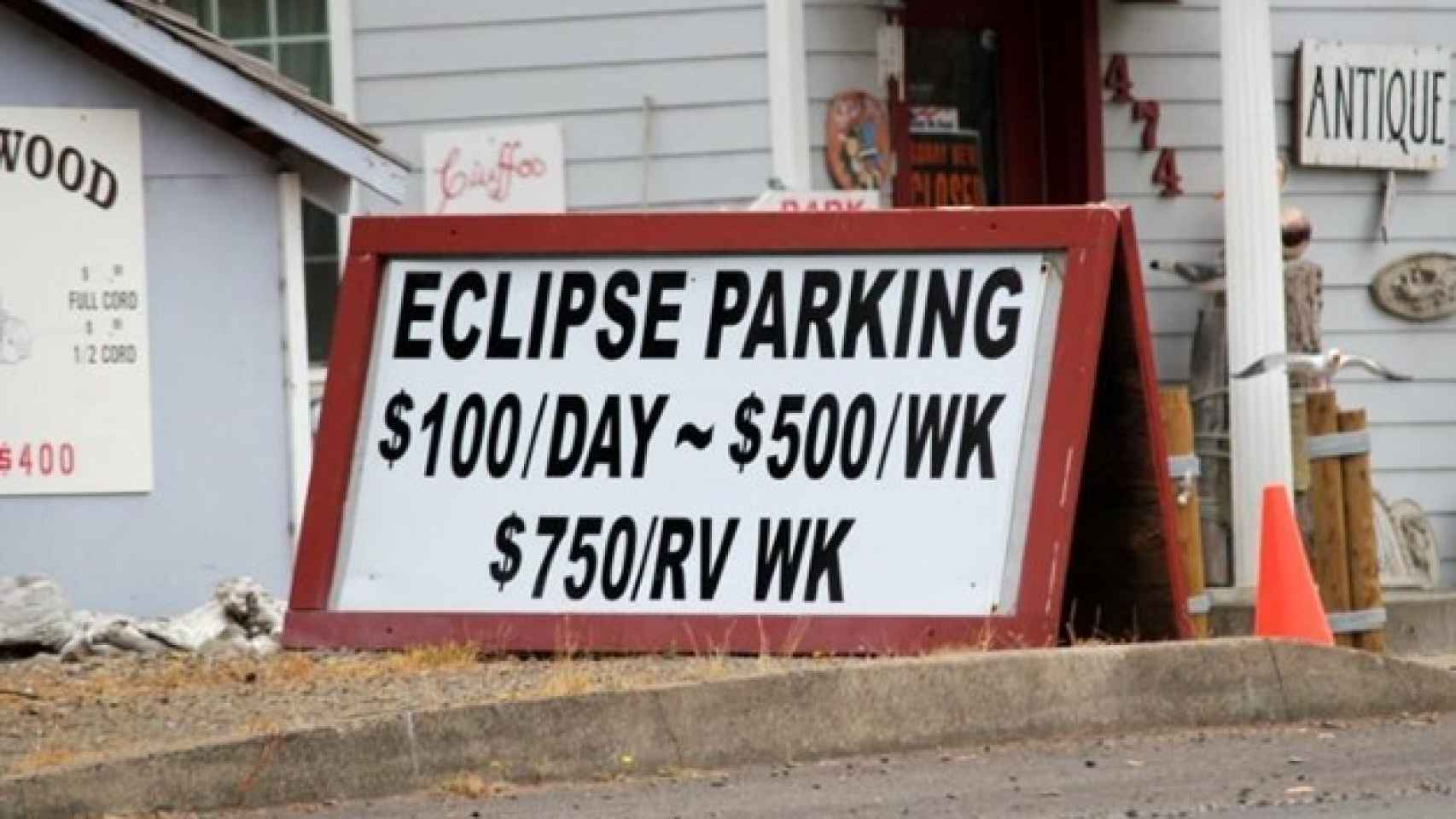 Parking Eclipse