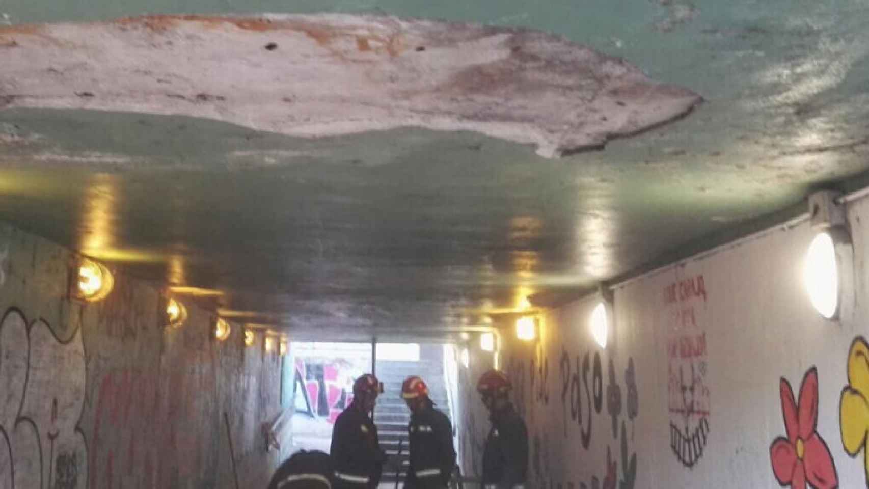 Valladolid-bomberos-asegurar-tunel-la-pilarica