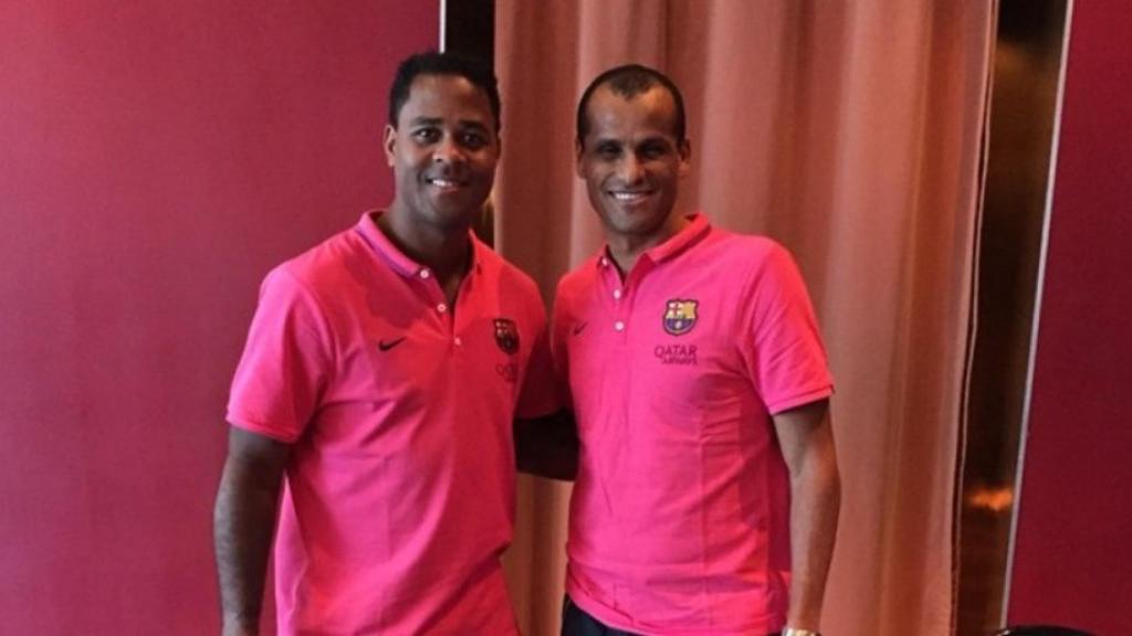 Sin Kluivert junto a Rivaldo con un polo de Barça. Foto: Instagram (@patrickkluivert9).