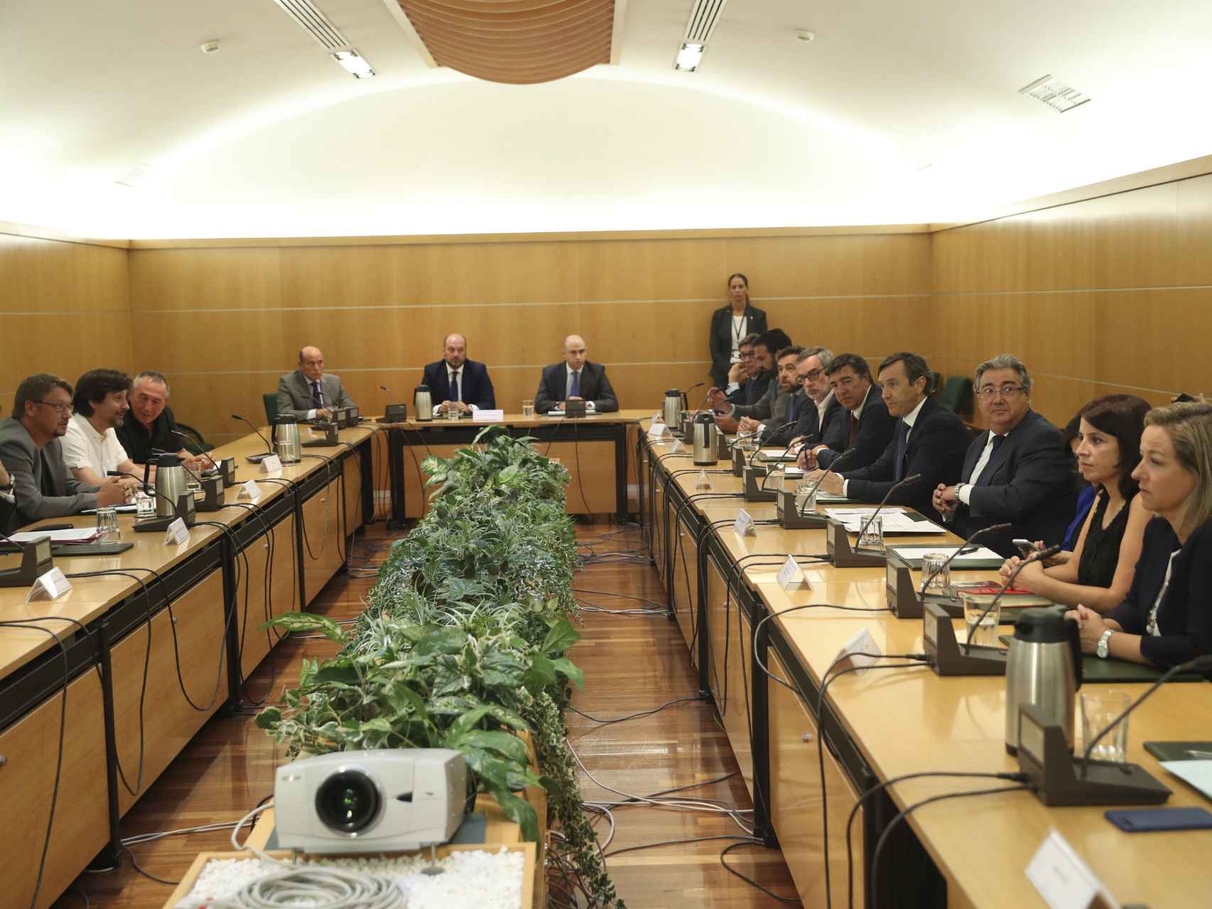 Reunión del pacto antiyihadista este lunes en el Ministerio del Interior.