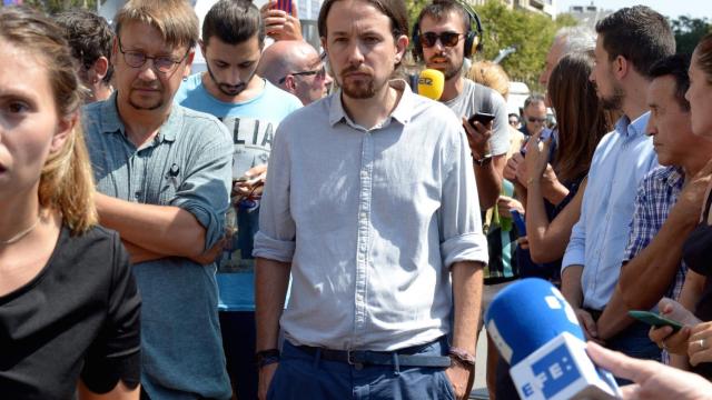 Pablo Iglesias, junto a Xavier Domènech el pasado viernes en Barcelona.