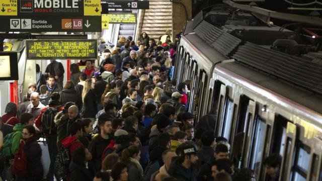 El metro de Barcelona durante la huelga de 2016.