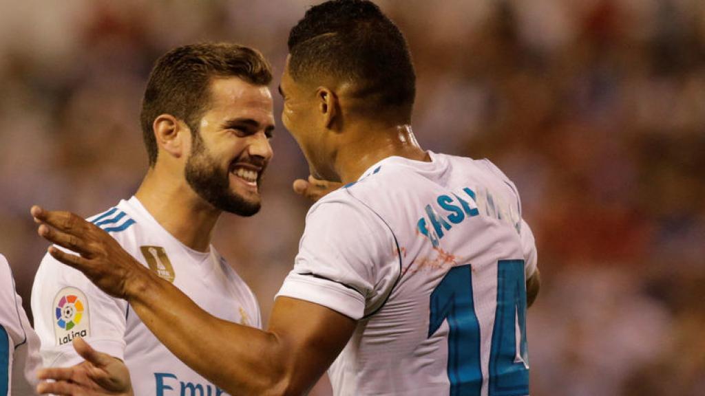 Nacho y Casemiro, en el partido ante el Deportivo.