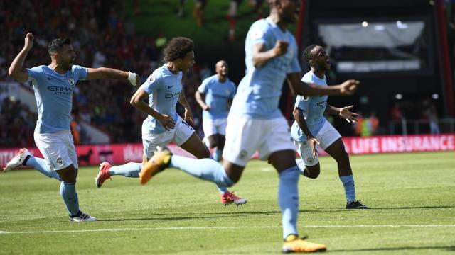 Sterling celebra el segundo gol en el minuto 97.