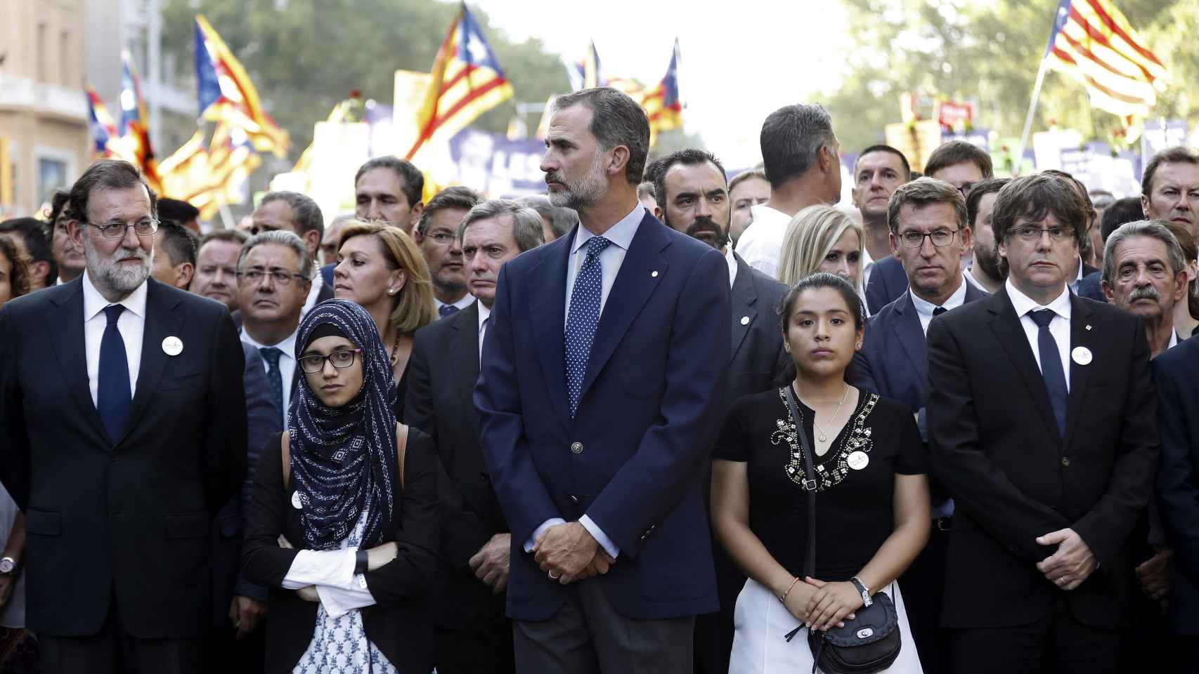Felipe VI en la manifestación contra el terrorismo yihadista de Barcelona.