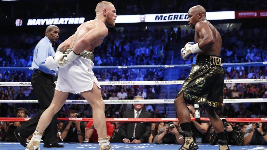 McGregor reta a Mayweather.