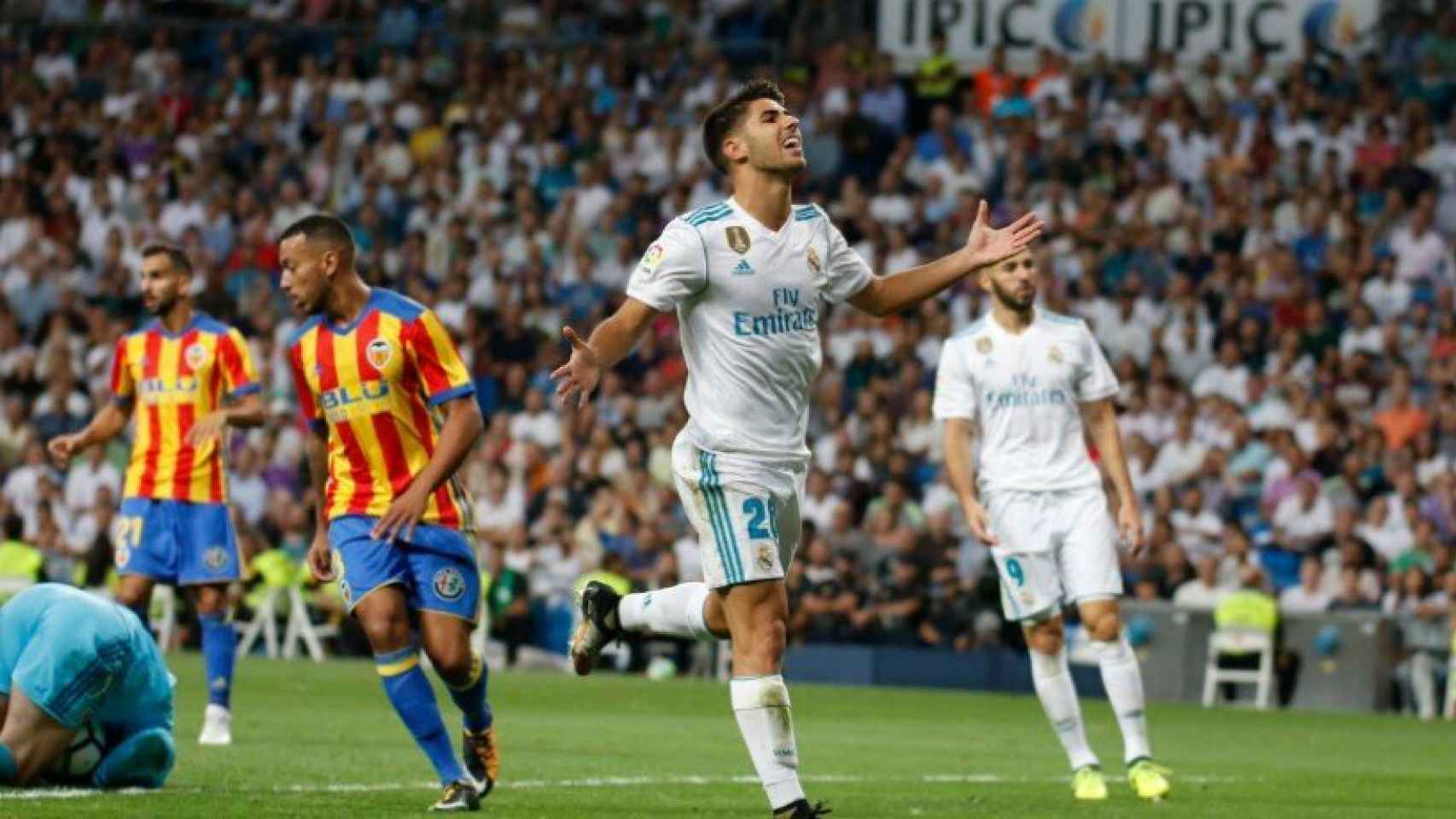 Marco Asensio marca el segundo. Foto: Pedro Rodríguez / El Bernabéu