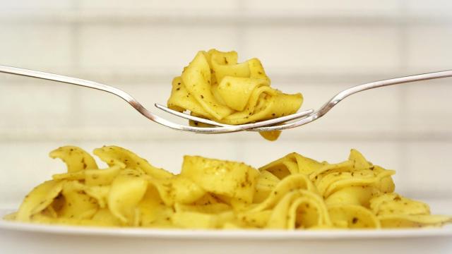 La pasta es uno de los alimentos que más carbohidratos aporta a nuestra dieta.