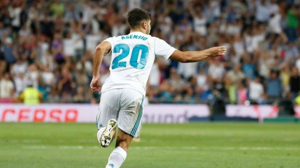 Asensio celebrando su gol