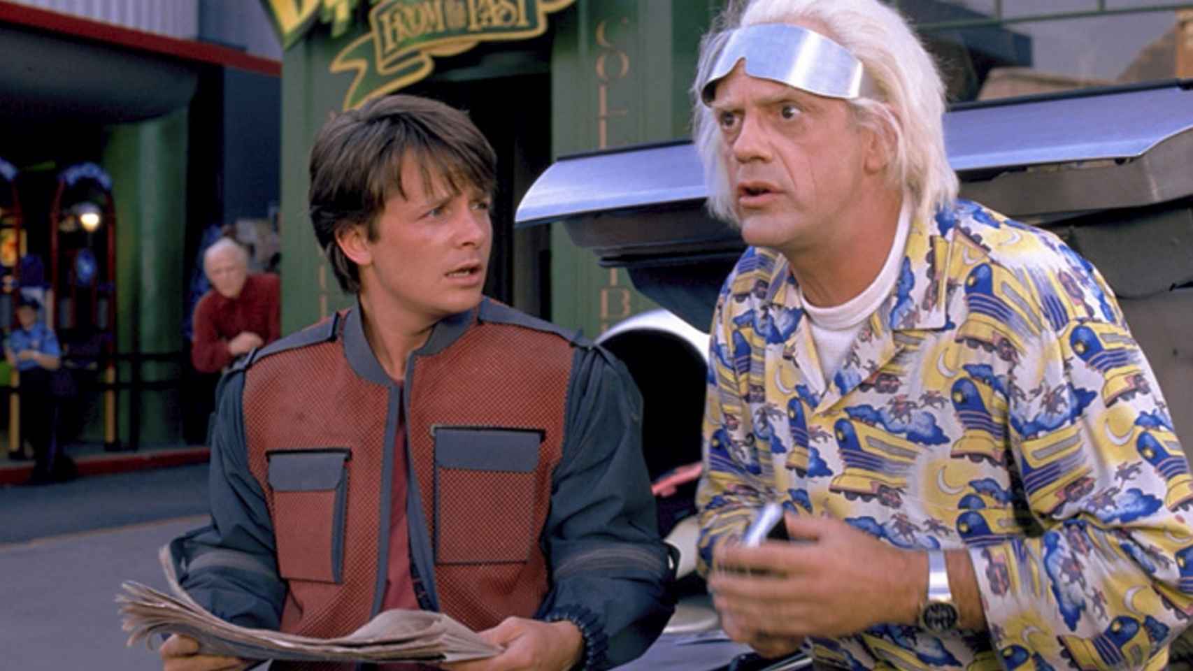 Marty McFly y Doc Emmet Brown, dos clientes difíciles de convencer.