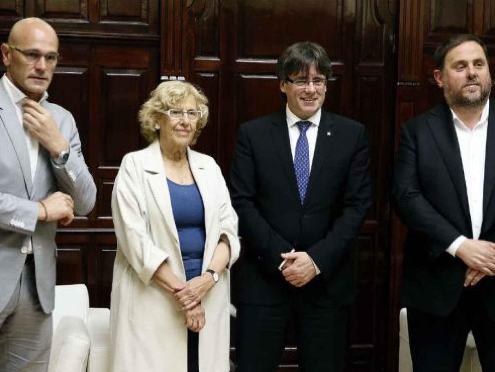 Romeva, Carmena, Puigdemont y Junqueras en el Ayuntamiento de Madrid.