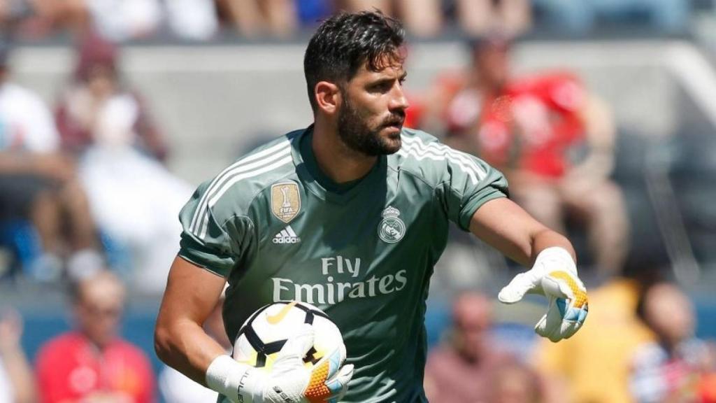 Kiko Casilla realiza varias indicaciones