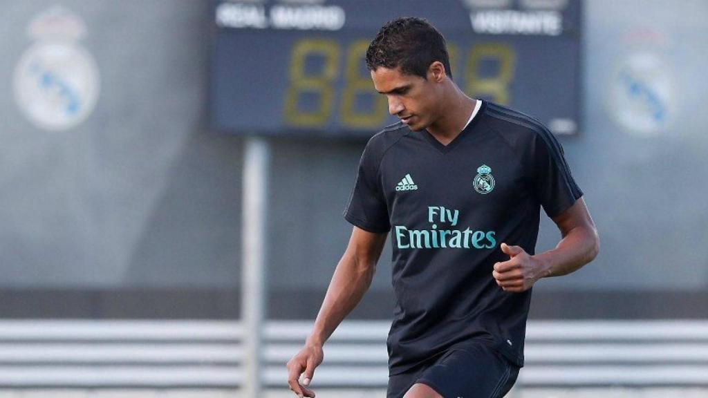 Varane entrenando en Valdebebas