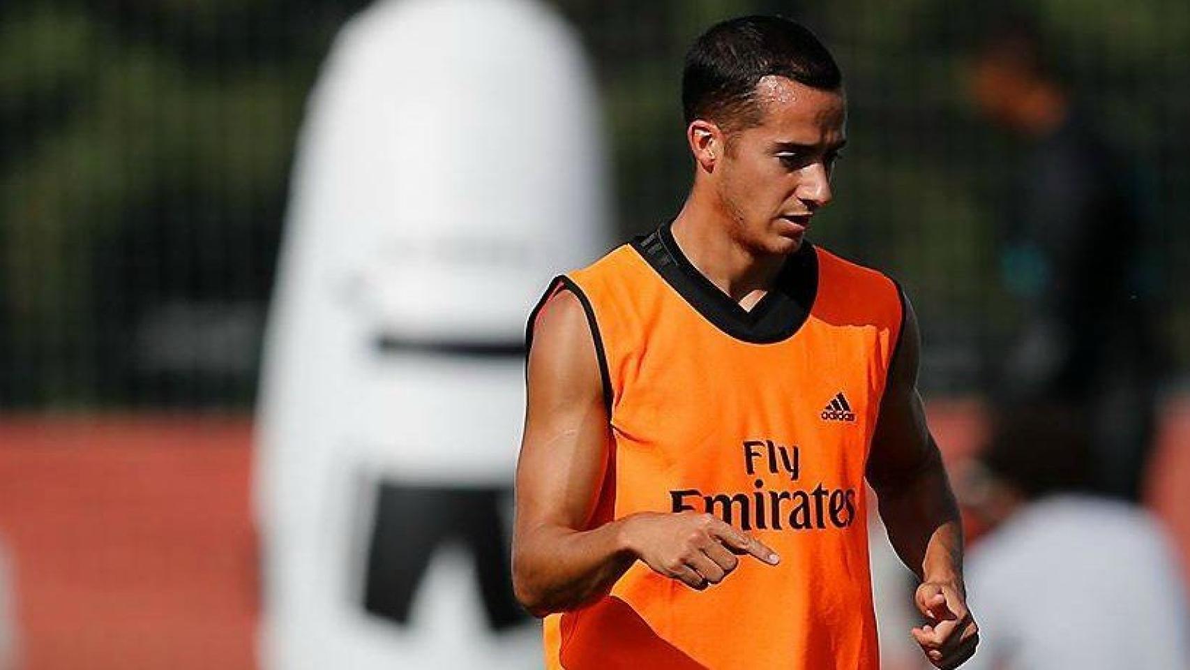 Lucas Vázquez durante la sesión de entrenamiento