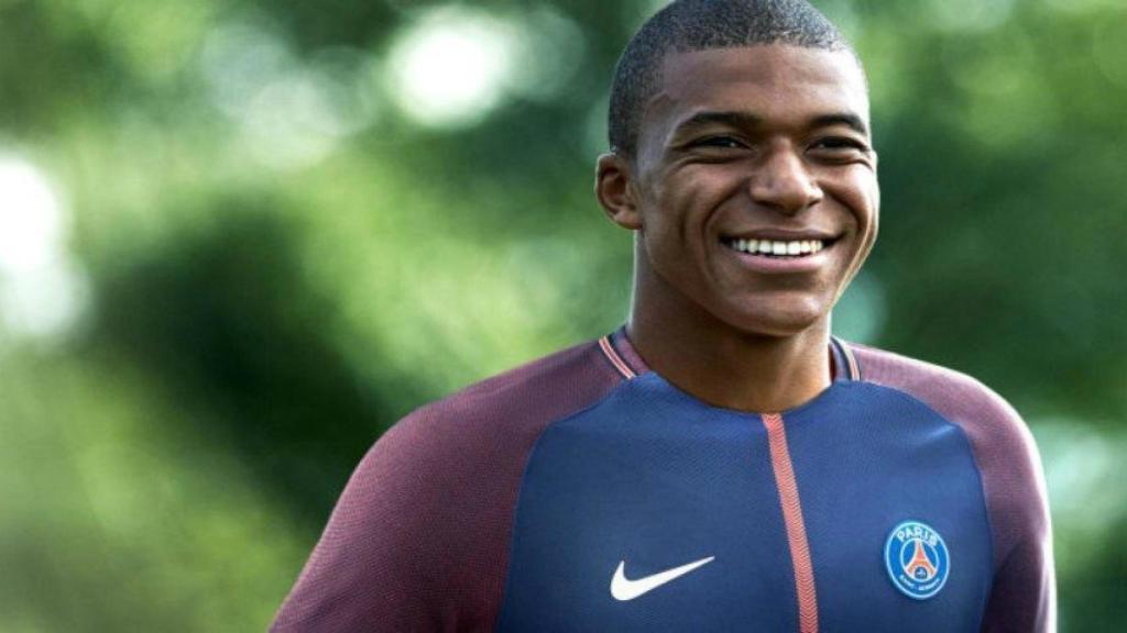 Mbappé, nuevo jugador del PSG. Foto: psg.fr