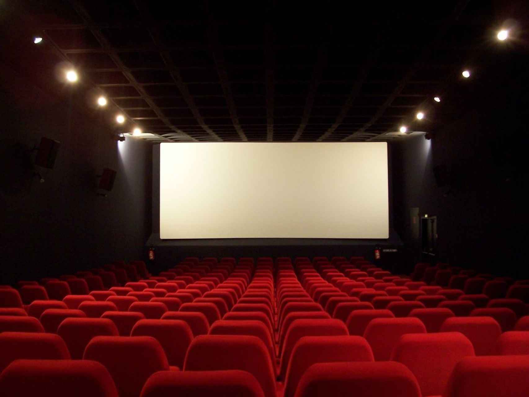 Las salas de cine se enfrentan al reto de la tarifa plana para atraer espectadores.