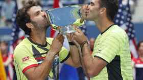 Rojer y Tecau, con el título de campeones del US Open.