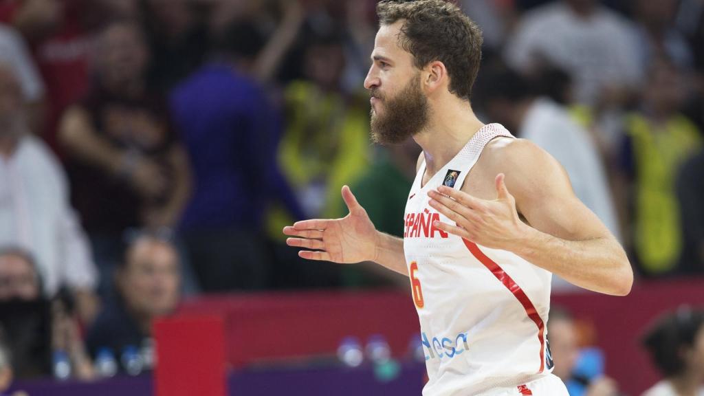 Sergio Rodríguez celebrando una de sus canastas ante Turquía.