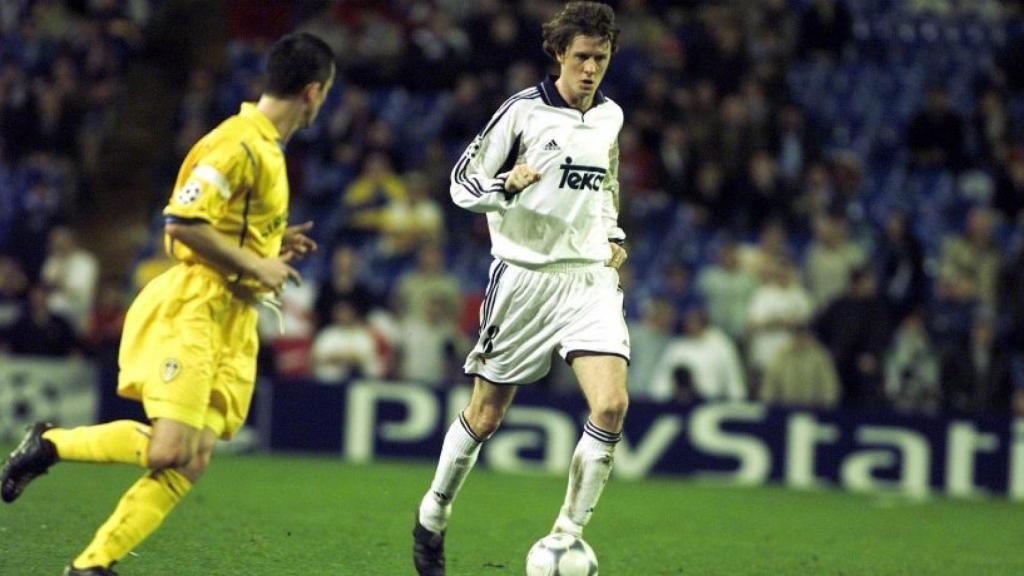 McManaman durante un partido con el Real Madrid.