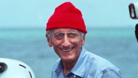 El primer biopic de Jacques Cousteau llega a las salas.