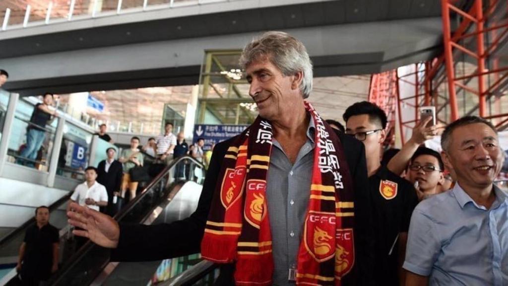 Pellegrini, en China. Foto. Twitter (@Ing_Pellegrini)