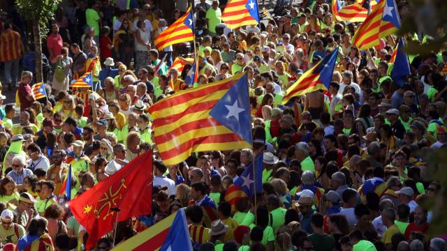 Miles de personas en la Diada de este año.