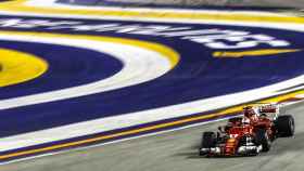 Sebastian Vettel durante la sesión de clasificación de Singapur.