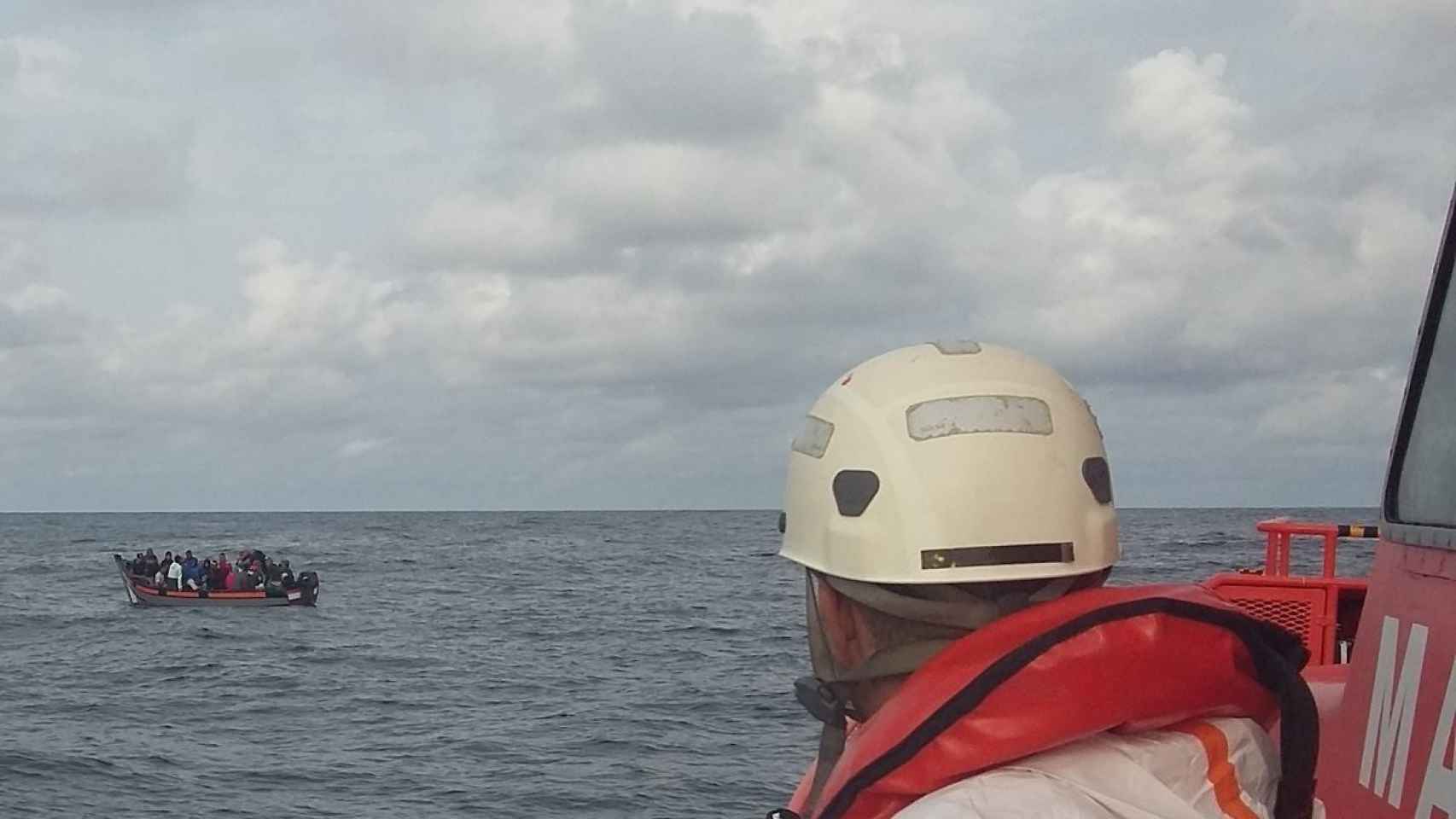 Un operario de Salvamento Marítimo en una imagen de archivo.
